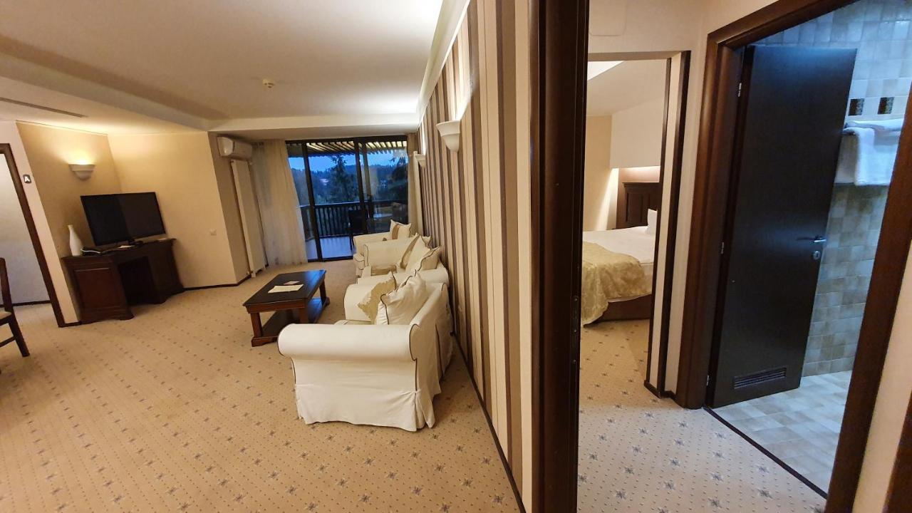 Apartament 2706 Alpin Resort, Etaj 7, โปยานาบราซอฟ ภายนอก รูปภาพ