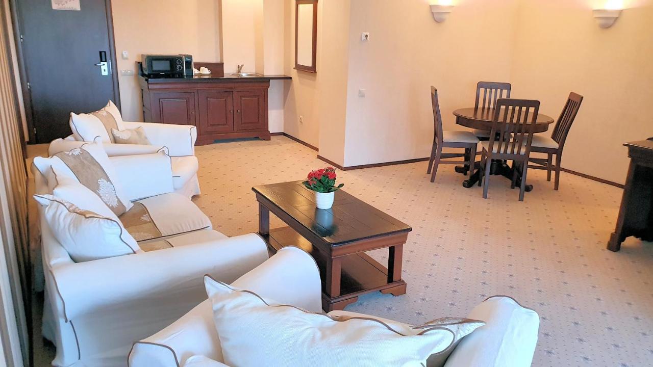 Apartament 2706 Alpin Resort, Etaj 7, โปยานาบราซอฟ ภายนอก รูปภาพ